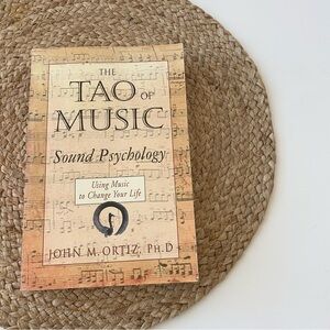 The Tao Of Music Sound Psychology By John M. Ortiz, Ph.D (paperback)